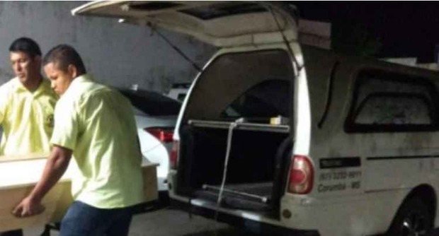 Após triplo homicídio, polícia prende dono de fazenda Após triplo homicídio, polícia prende dono de fazenda