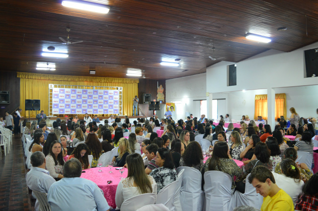 Marinisa toma posse na presidência do PSB Mulher