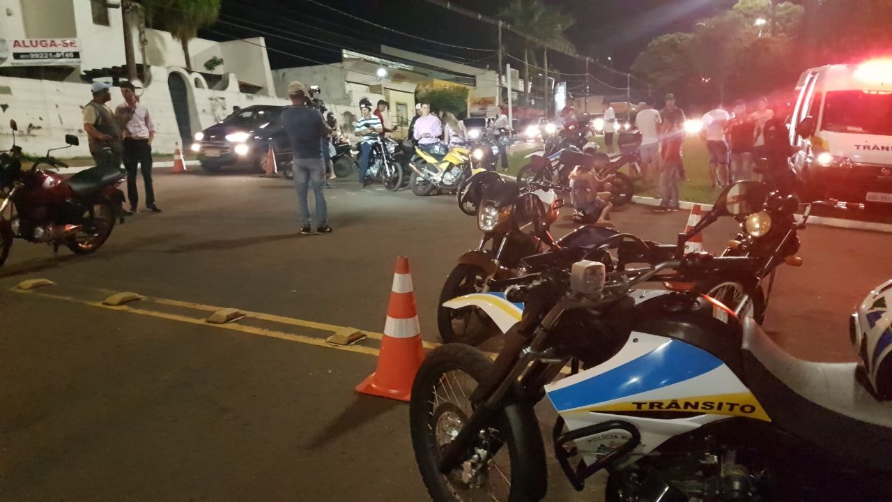 Noite da virada teve 15 acidentes e 67 condutores dirigindo sem CNH Blitz na Avenida Afonso Pena coma Rua Espírito Santo - Foto: Divulgação