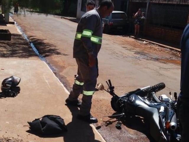 PM de folga interrompe roubo de motocicleta na fronteira Bandidos abandonaram moto após policial abortar assalto. Porã News