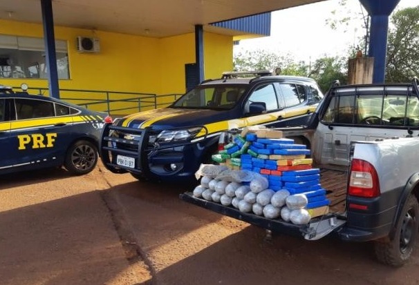 Homem é preso com 80 quilos de maconha que seria levada para São Paulo Divulgação