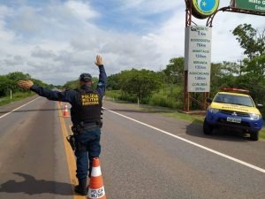 PRF e PMR iniciam Operação Carnaval nas rodovias de MS PRF e PMR iniciam Operação Carnaval nas rodovias de MS