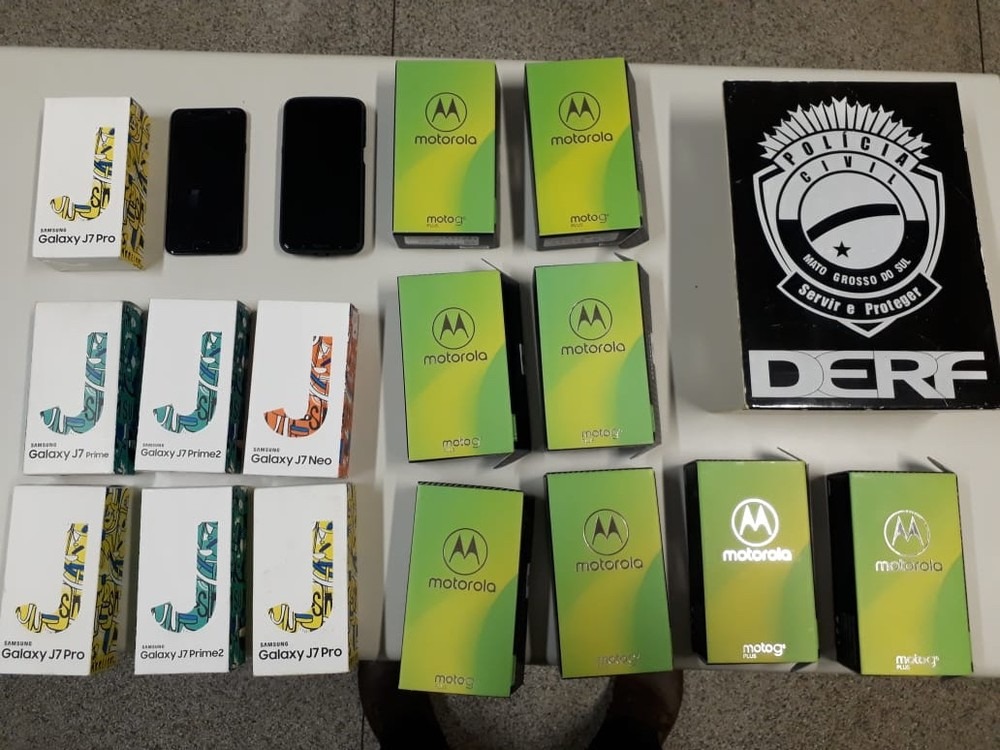 Celulares furtados em loja de departamento em MS foram apreendidos na casa dos suspeitos. Polícia Civil/Divulgação