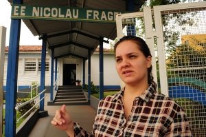 Mãe de um filho de 11 anos, Marina aprova presença dos policiais nas escolas da Capital.