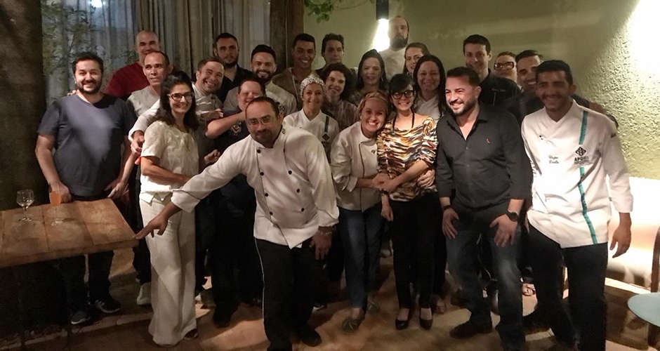 Comitiva dos chefs acontece em agosto na Plataforma Cultural Alta gastronomia em destaque no mês de agosto. Divulgação