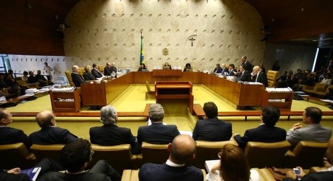 Supremo vai gastar R$ 2,9 milhões para melhorar imagem da TV Justiça Vista geral do plenário do Supremo Tribunal Federal. Dida Sampaio/Agência Estado - 21/3/2018