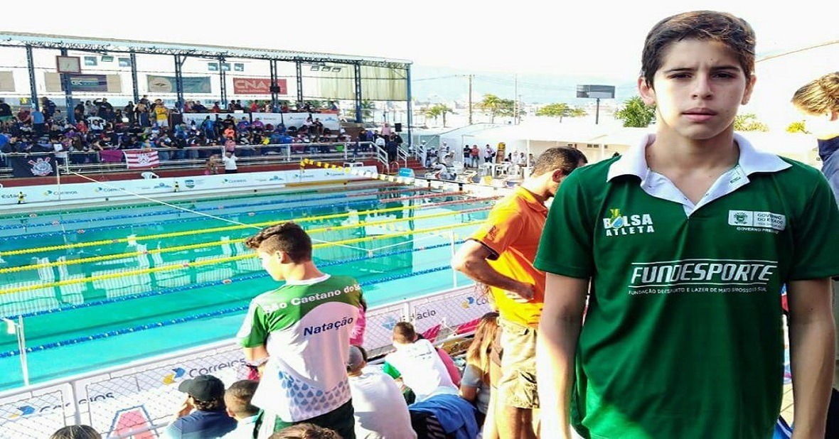 Nadador de MS disputa competição no Peru com a seleção brasileira Divulgação / Fundesporte