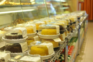 Alimentos puxaram a inflação, que subiu apenas 0,73 %, em Campo Grande, mas gasolina encareceu em todo o país (Foto: Alcides Neto)