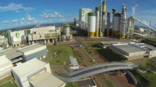 Indústrias vão investir R$ 280 milhões e gerar 1,7 mil empregos em Mato Grosso do Sul Indústrias vão investir R$ 280 milhões e gerar 1,7 mil empregos em Mato Grosso do Sul