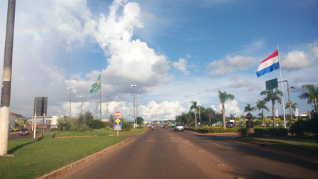 Pedro Juan Caballero, na divisa com Ponta Porã fechará as portas do comércio - Foto: Valdeir Azevedo
