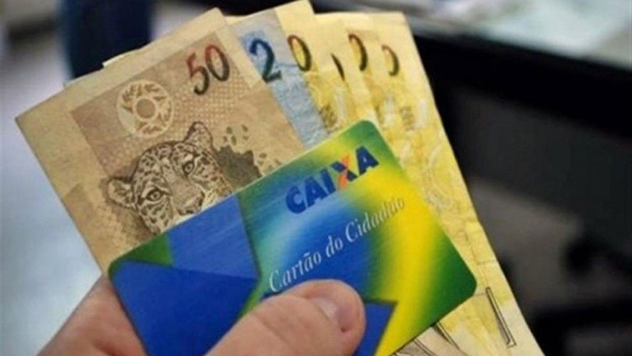 Caixa e BB iniciam nova fase de pagamento do PIS/Pasep Caixa e BB iniciam nova fase de pagamento do PIS/Pasep