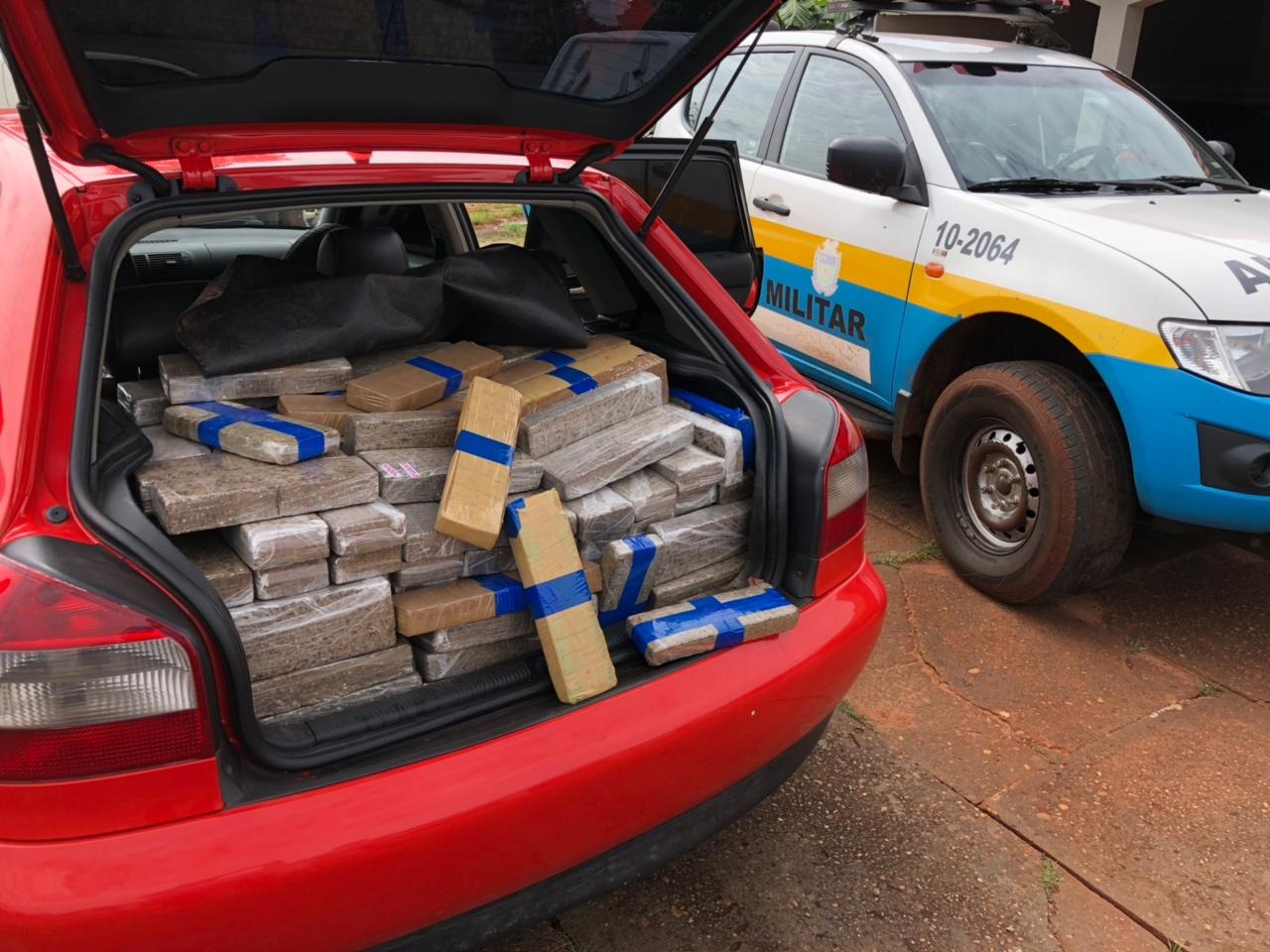 PRE prende condutor de Audi A3 com mais de meia tonelada de maconha PRE/Divulgação