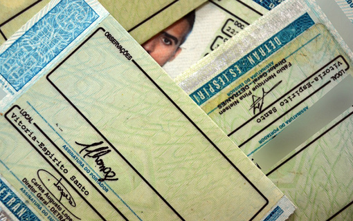 Comissão da Câmara aprova possibilidade de motorista portar CNH em formato digital