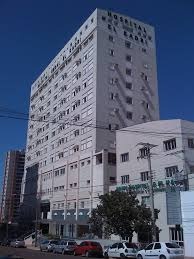 Hospital é condenado a pagar R$ 300 mil a ex-triatleta que teve infecção após cirurgia