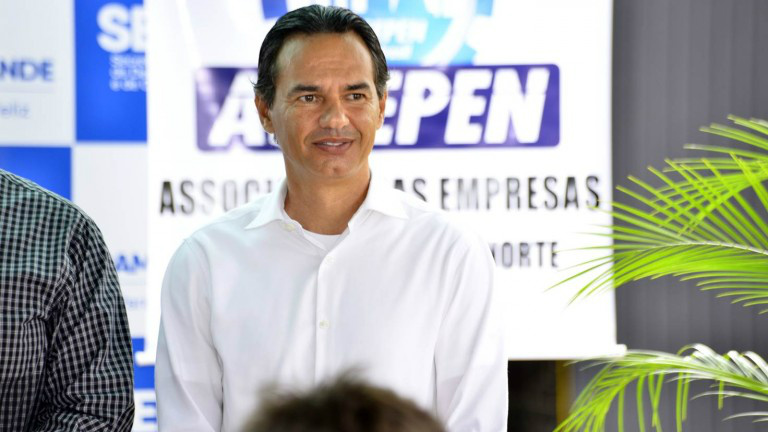 Prefeito fará reunião com caixa para definir contrato e recapear ruas