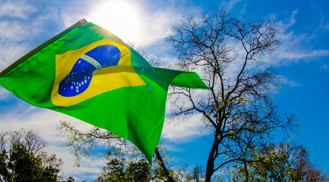 Reinaldo Azambuja sanciona lei que institui ações de resgate ao civismo nas escolas Reinaldo Azambuja sanciona lei que institui ações de resgate ao civismo nas escolas