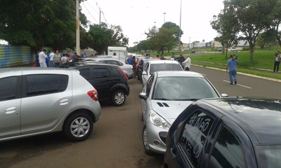 Carreata atraiu 100 motoristas em Campo Grande - Foto: Álvaro Rezende / Correio do Estado
