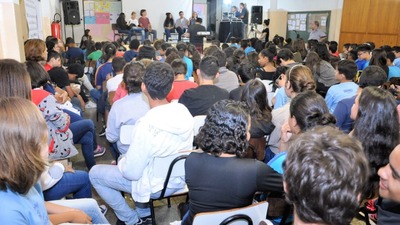 Alunos da Reme conhecem lugares e história de Campo Grande com filmes de curta-metragem Alunos da Reme conhecem lugares e história de Campo Grande com filmes de curta-metragem
