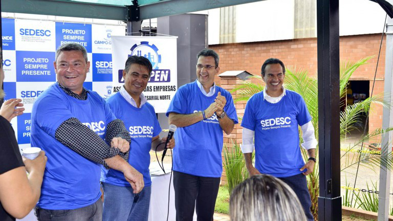 Prefeito anuncia liberação de processos para abertura de 36 empresas Prefeito anuncia liberação de processos para abertura de 36 empresas