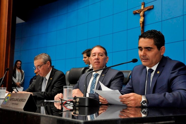 Projeto obriga estabelecimentos a auxiliarem mulheres em risco é aprovado na Assembleia Luciana Nassar