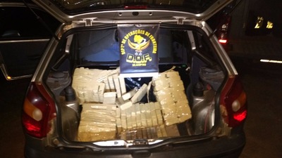 Polícia apreende 92 quilos de maconha em rodovia e traficante é preso Foram apreendidos 92 quilos de maconha - Foto: Divulgação