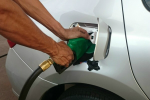 Procon de Dourados divulga pesquisa de preço dos combustíveis Gasolina continua superior a R$ 3,70, em média, em Dourados - Foto: Arquivo/Dourados News