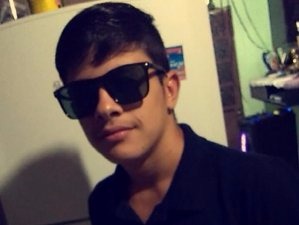 Policial federal que atropelou três pessoas é denunciado por homicídio doloso Everton da Silva Pessoa, umas das vítimas do atropelamento, que morreu a caminho do hospital. (Foto: Reprodução/ Facebook)