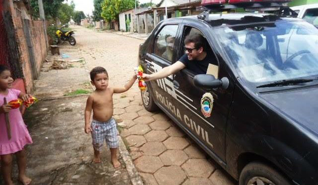 Polícia Civil dá dicas de segurança para o período de volta às aulas Polícia Civil dá dicas de segurança para o período de volta às aulas