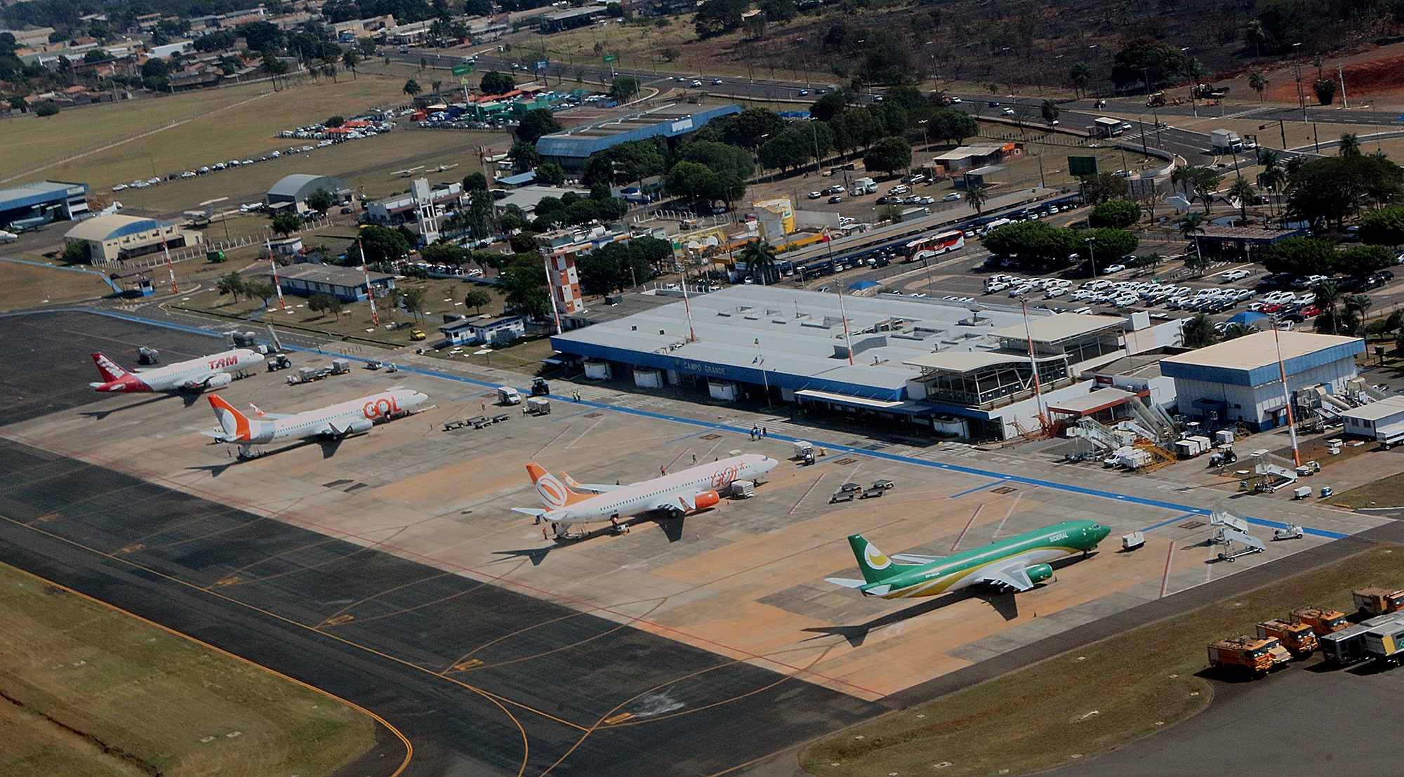 Aeroporto deve receber quase 100 mil pessoas em temporada de comemorações