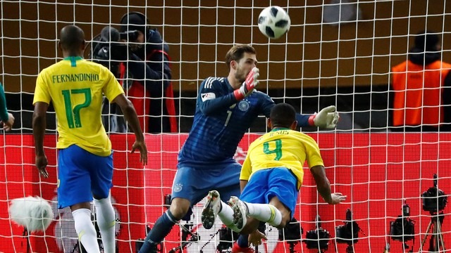 Brasil vai derrotando Alemanha por 1 a 0 Brasil vai derrotando Alemanha por 1 a 0
