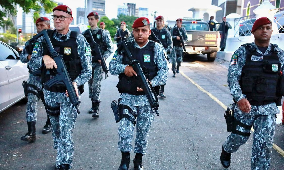 Força Nacional nas ruas do Ceará. Reuters