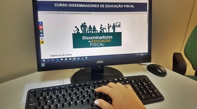 Totalmente gratuita, a capacitação tem início no dia 23 de abril e termina dia 1° de julho de 2018.


