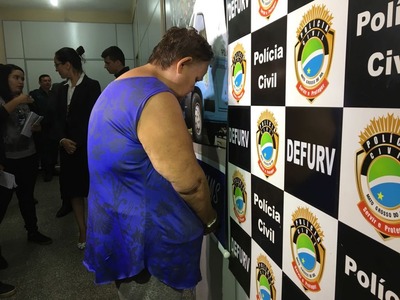 Vovó do crime foi presa após ação conjunta das polícias civil e militar (Foto: Osvaldo Nóbrega/TV Morena)
