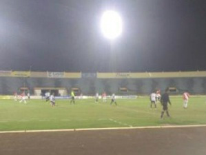 Falta de iluminação no Estadio das Moreninhas tirou jogo de Campo Grande, fazendo o Comercial ir para Dourados hoje (Foto: Antonio Coca)