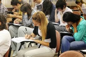 Veja o que é preciso levar e o que é proibido no local de prova Local de prova do Enem precisa ser consultado no site do Inep (Foto: Reprodução)