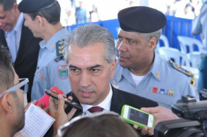 Reinaldo não volta atrás em taxa de vistoria veicular e pede que deputados arquivem projeto que suspende a cobrança (Foto: Marcelo Calazans)