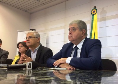 Ministro diz que decreto dos portos não beneficiou a Rodrimar e crê em inocência de Temer Ministro da Secretaria de Governo, Carlos Marun, em Florianópolis (Foto: Juliana Gomes/ G1)