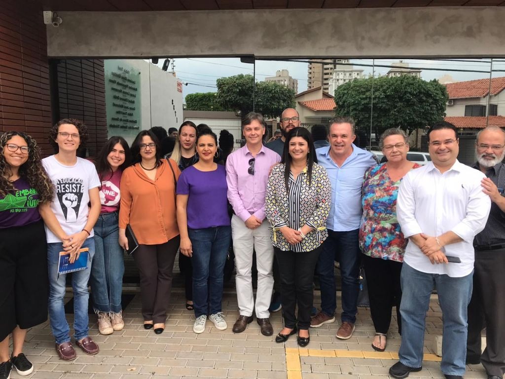 Representantes da UFGD pedem apoio a Fábio Trad e parlamentares contra intervenção na instituição Representantes da UFGD após reunião com deputados federais de Mato Grosso do Sul. Divulgação