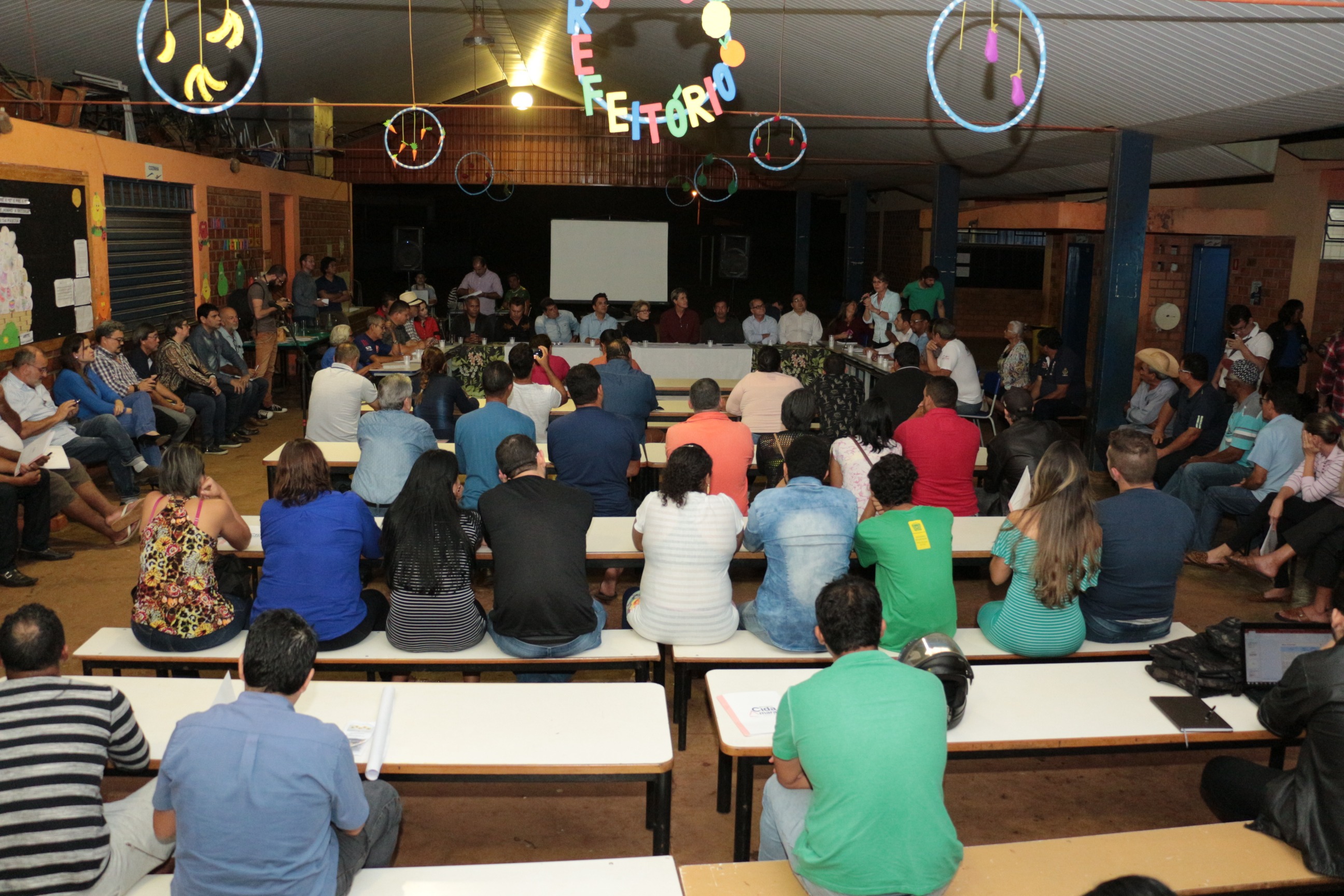 vereadores e secretários anunciam melhorias para região do Imbirussu vereadores e secretários anunciam melhorias para região do Imbirussu