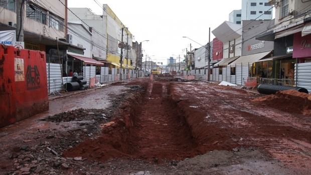 Águas Guariroba inicia obras de revitalização de rede na Rua 14 de Julho Águas Guariroba inicia obras de revitalização de rede na Rua 14 de Julho