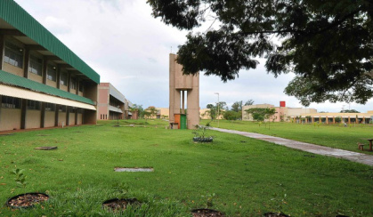 Dourados se destaca como polo de educação do país Cidade Universitária sedia duas universidades públicas em Dourados - Foto: A. Frota