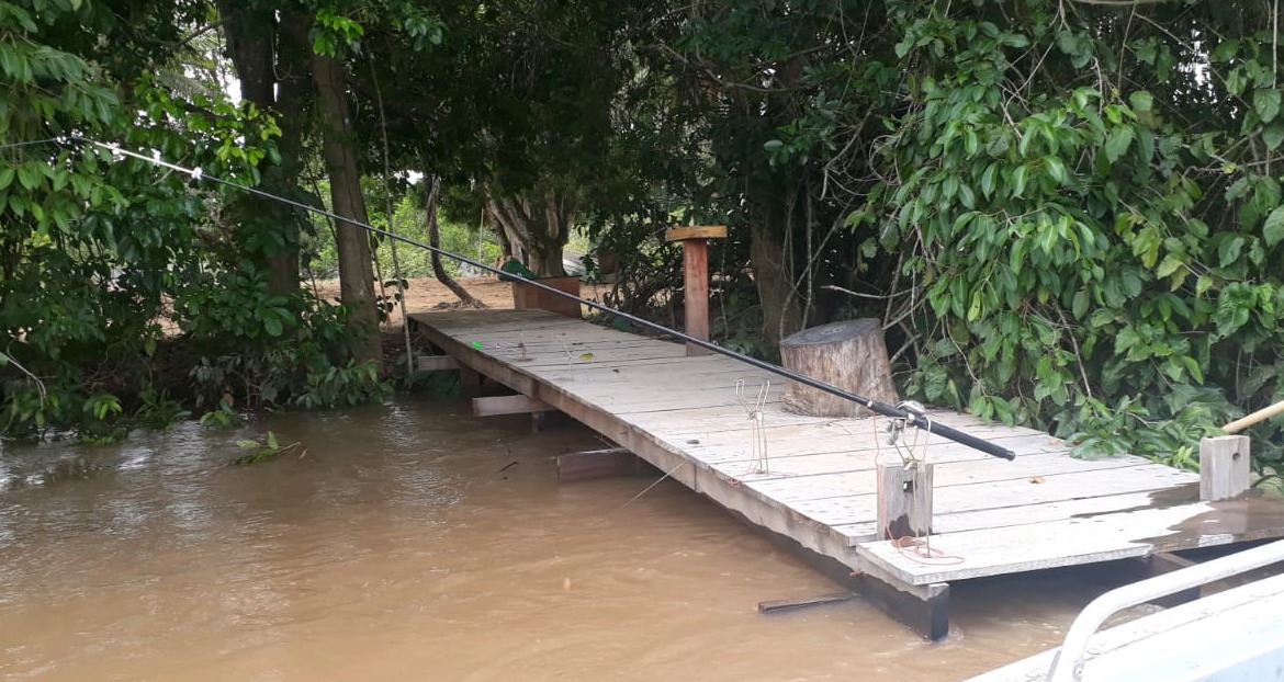 Dono de rancho é flagrado pescando no rio Taquari durante a piracema Dono de rancho é flagrado pescando no rio Taquari durante a piracema