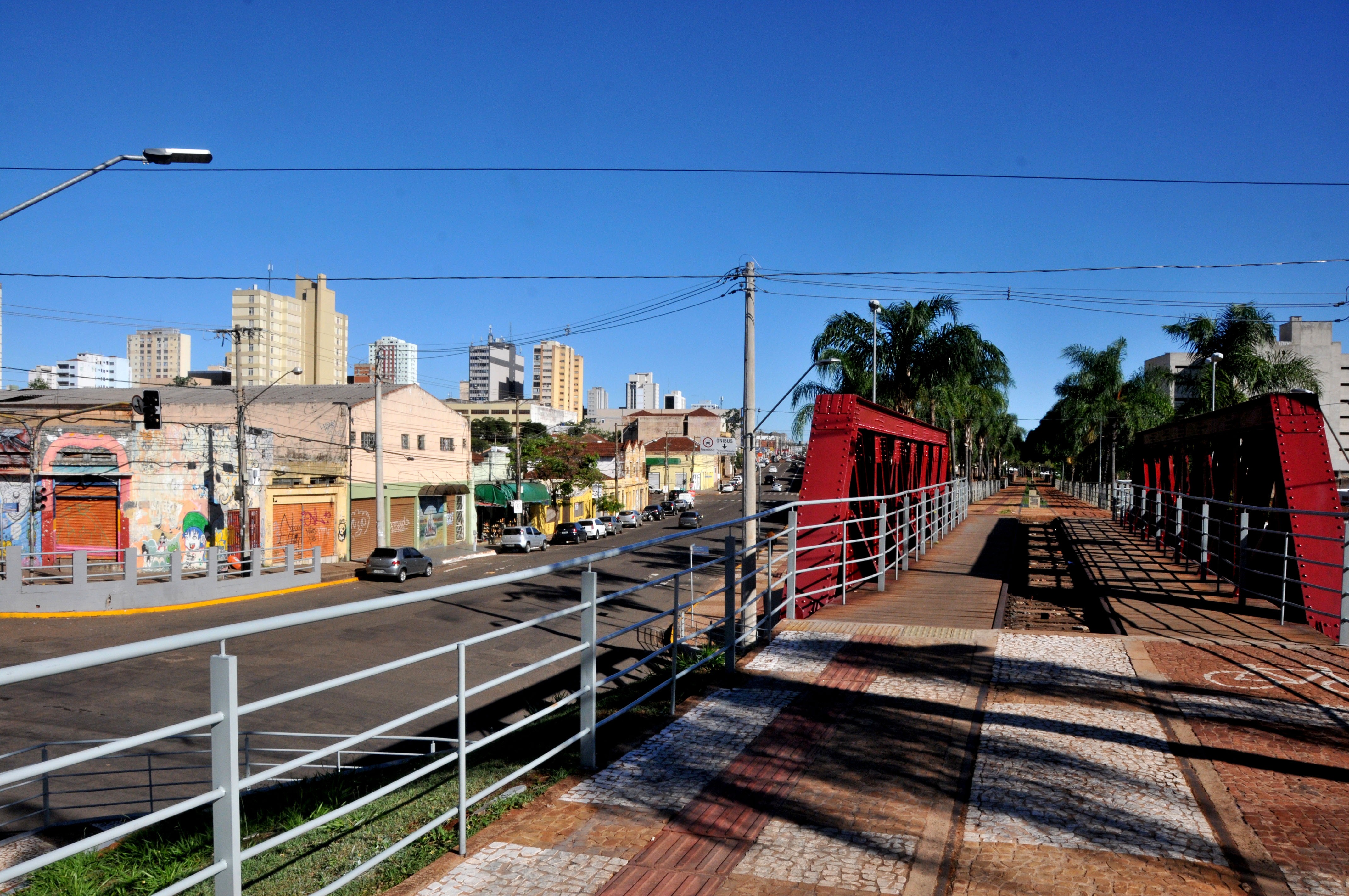 Área entre a avenida Antônio Maria com a Calógeras é uma das que passará por intervenção - Foto: Valdenir Rezende