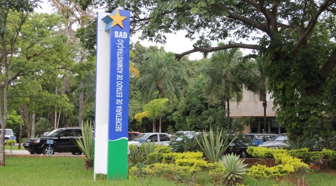 Governo estadual paga salário dos servidores na segunda-feira Governo estadual paga salário dos servidores na segunda-feira