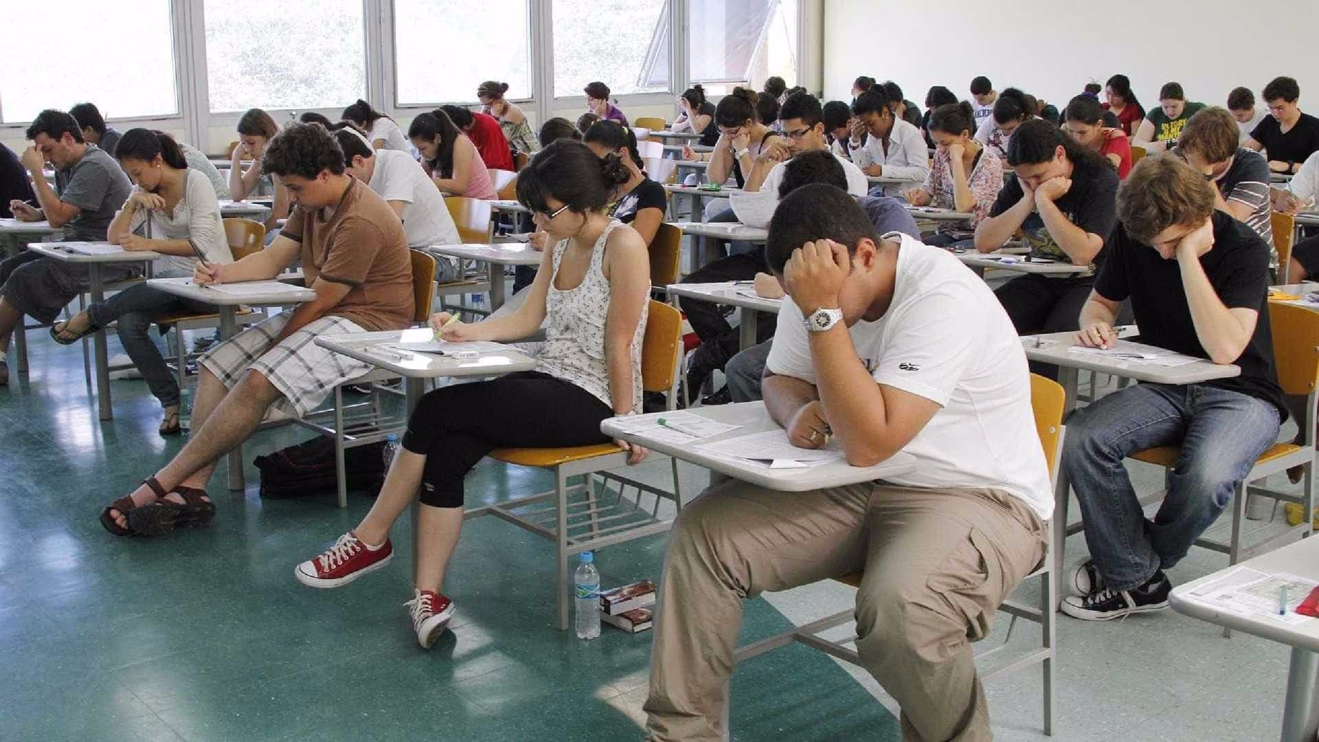 Horário do Enem 2017 varia conforme fuso; veja qual é o do seu Estado Divulgação