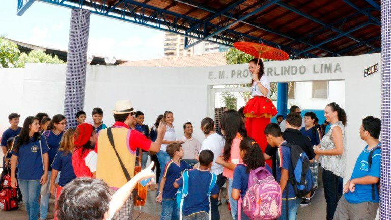 Agetran promove campanha voltas ás aulas com abordagem educação e teatro