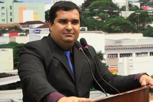 “Lutarei pelo transporte escolar na zona rural até o fim”, diz Madson “Lutarei pelo transporte escolar na zona rural até o fim”, diz Madson
