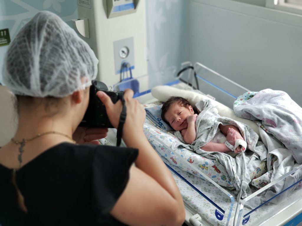 Maternidade realiza novo curso de assepsia para fotógrafos de parto