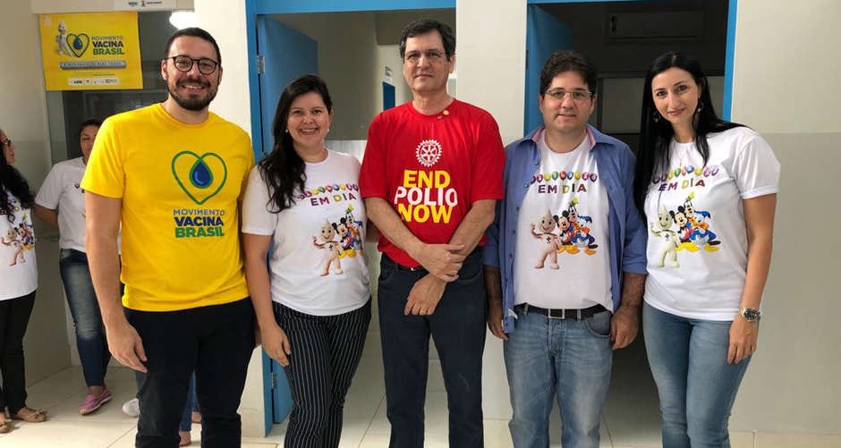 Campanha Nacional de Multivacinação vai até dia 25 de outubro Equipe no lançamento do dia 'D' da campanha.