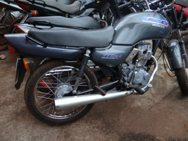 Moto furtada na quarta é recuperada e receptador é preso ao buscar droga Moto furtada na quarta é recuperada e receptador é preso ao buscar droga
